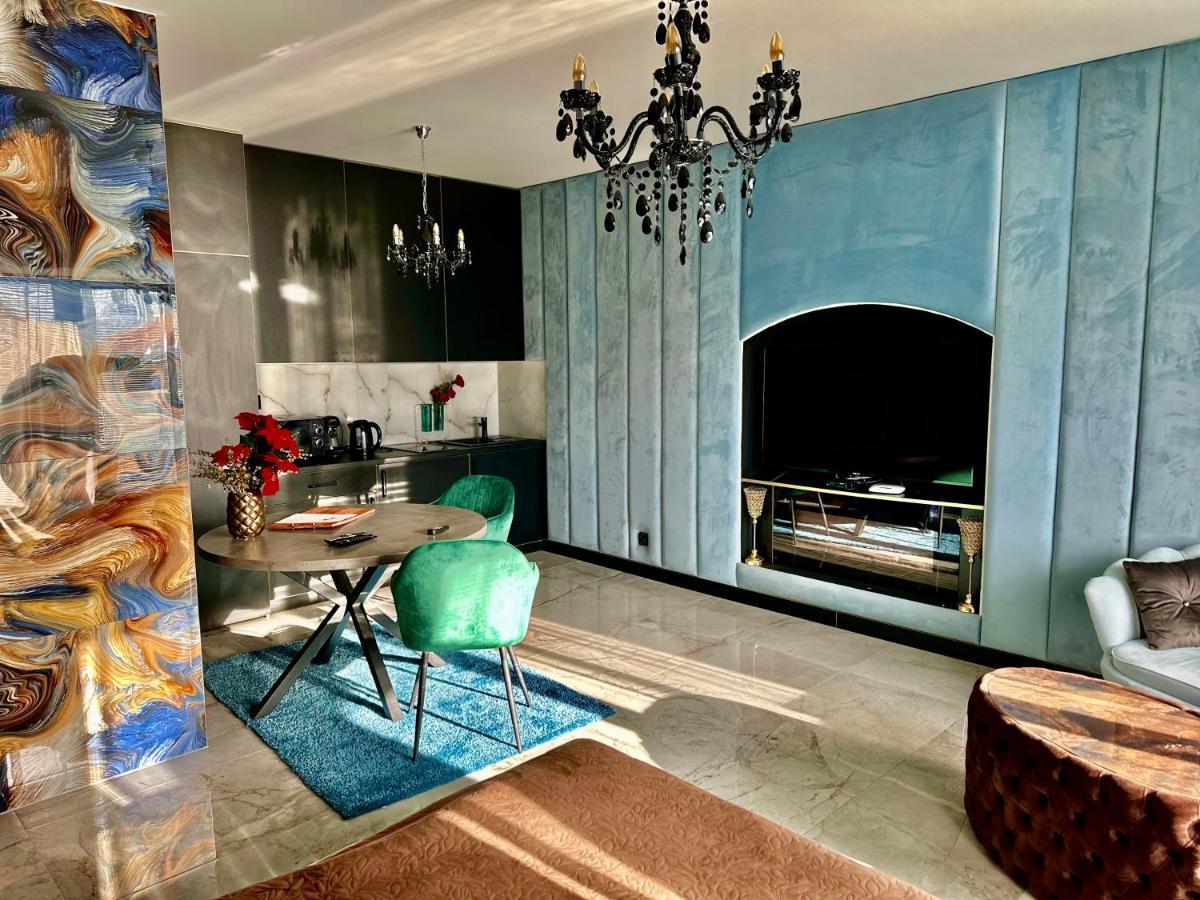 Ap37 Apartment Mlynica Bagian luar foto